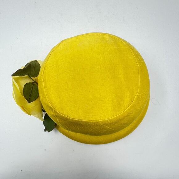 Vintage Miss Alice Bowler Hat Yellow Silk with Flower Embellishment - Picture 8 of 10